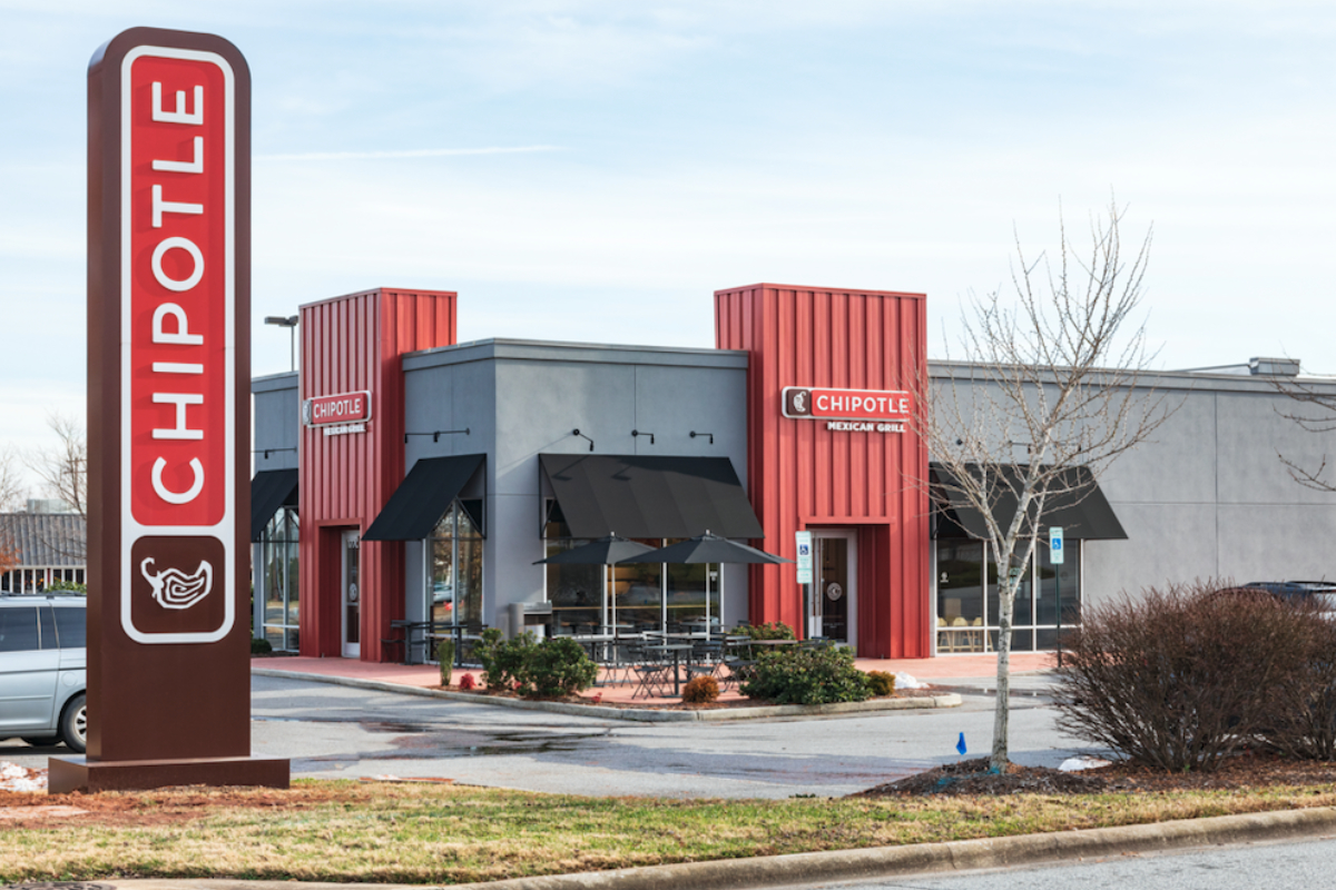 Chipotle's Drive Thru Chipotlanes