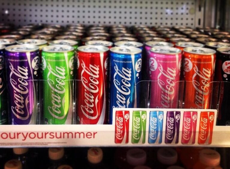 Colored Cans