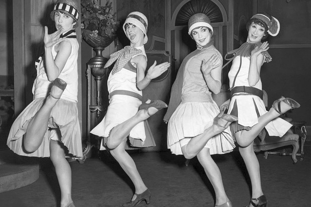 Flappers of the Roaring 1920s